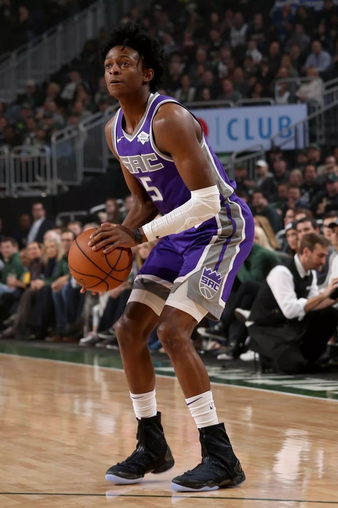 映了巴萨对 映了巴萨对